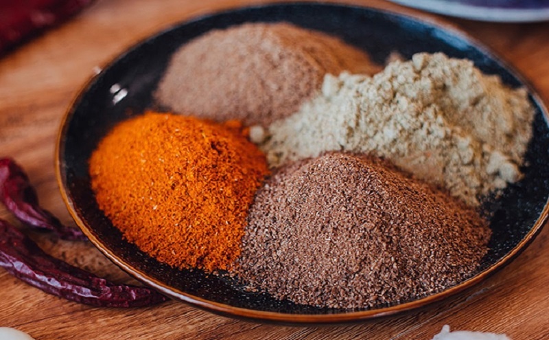 Готовим настоящую домашнюю сванскую соль