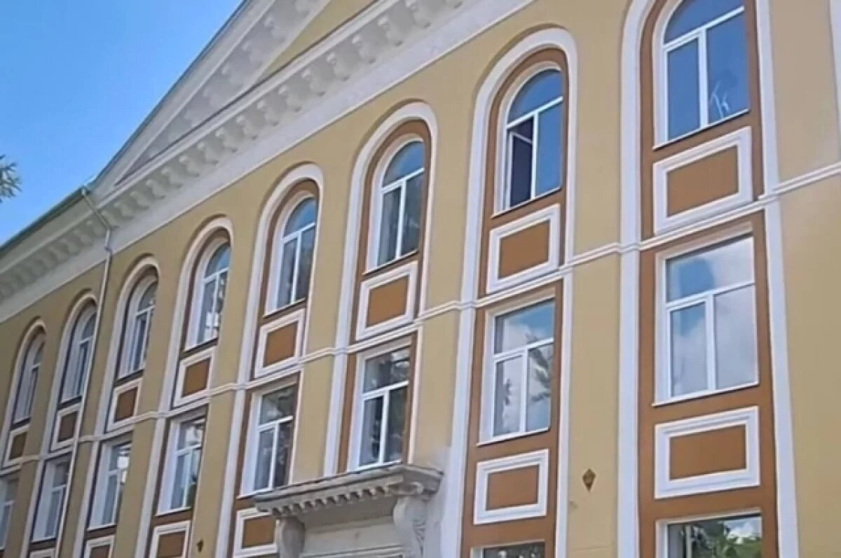    В Туле продолжают капитально ремонтировать гимназию №30