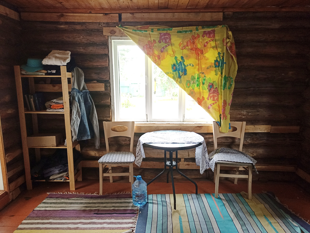 Наша скромная дача, навевающая воспоминания о деревне моего детства