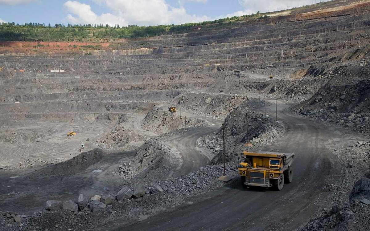    Металлоинвест запускает программу биржевых облигаций на сумму до 300 млрд рублей Фото – Металлоинвест