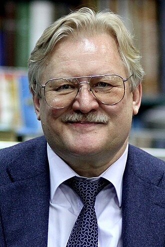 Юрий Викторович Кара (12 ноября 1954, Сталино — 16 июля 2025, Ялта) — советский и российский кинорежиссёр, сценарист, кинопродюсер, актёр. Заслуженный деятель искусств Российской Федерации (2005)