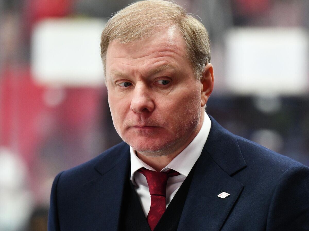    Главный тренер "Спартака" Алексей Жамнов © РИА Новости / Владимир Астапкович