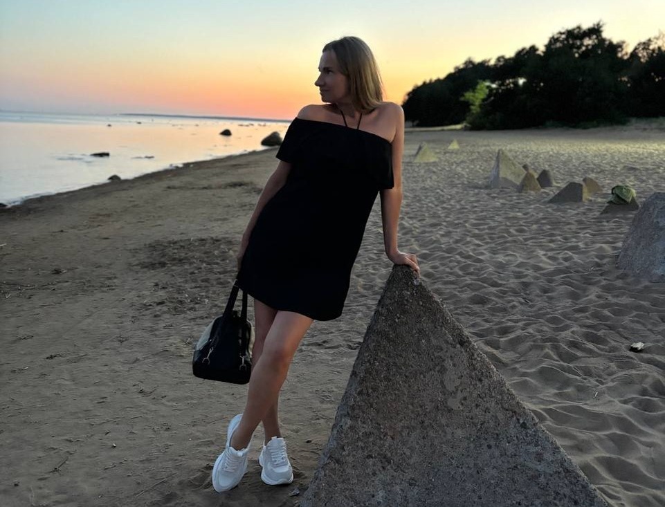 На фото автор Дзен-канала, Ирина Князева, карьерный консультант №1 по мнению ведущего отраслевого сервиса HRTIME