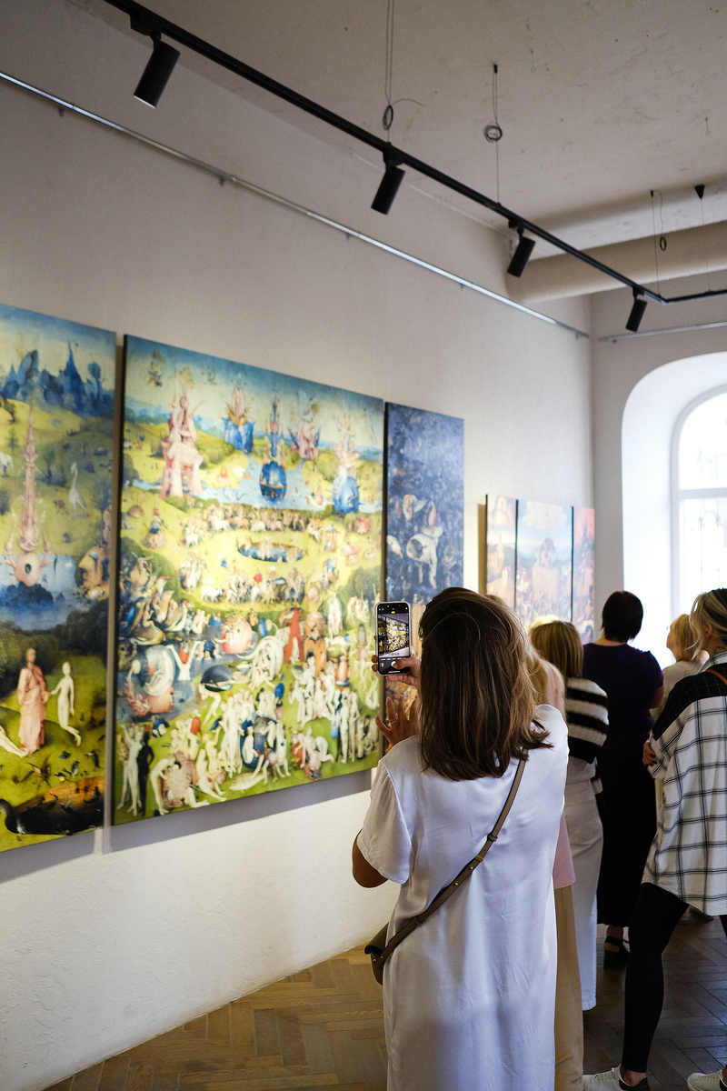 Фото сделано в галерее VEKARTA город Самара