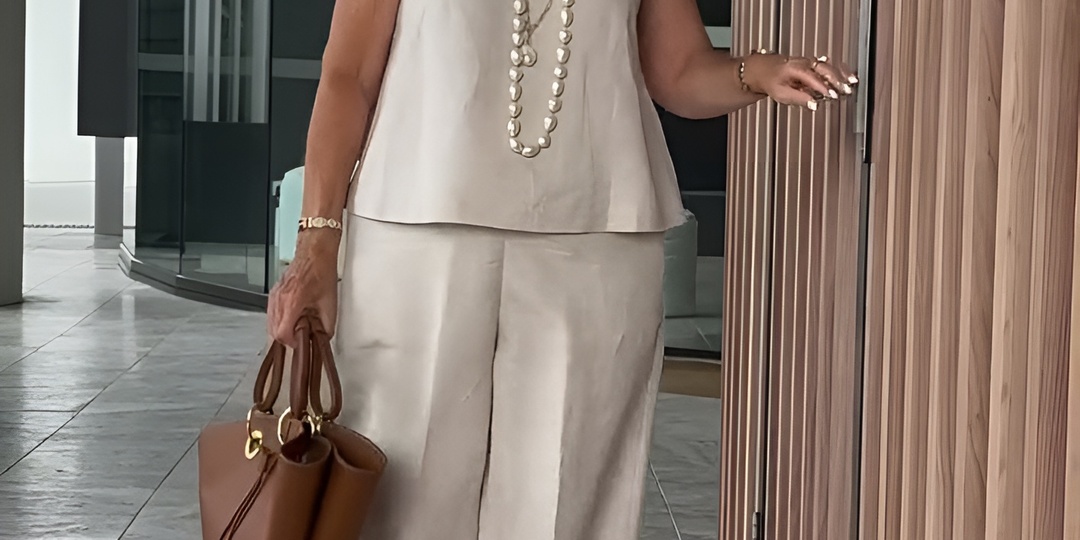 От элегантности до комфорта: 10 летних образов от модницы элегантного возраста