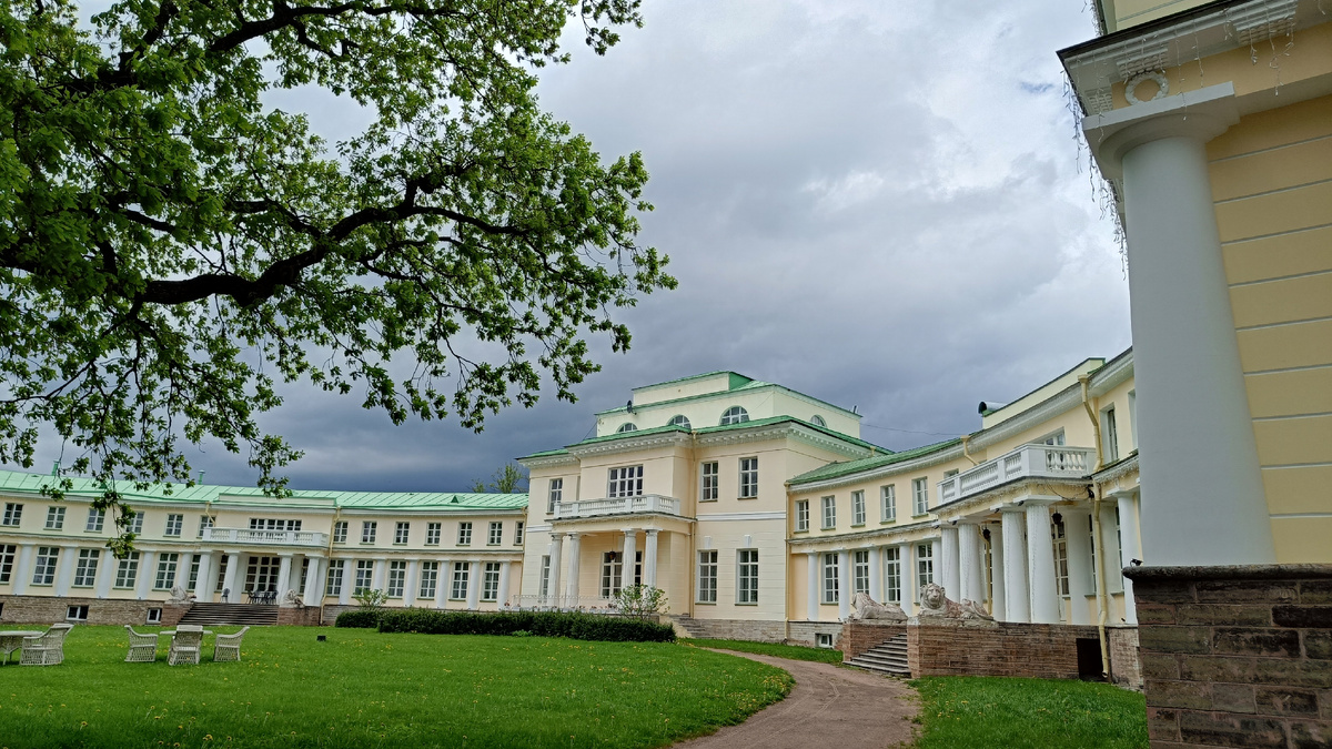 Дворец Строгановых в Марьино