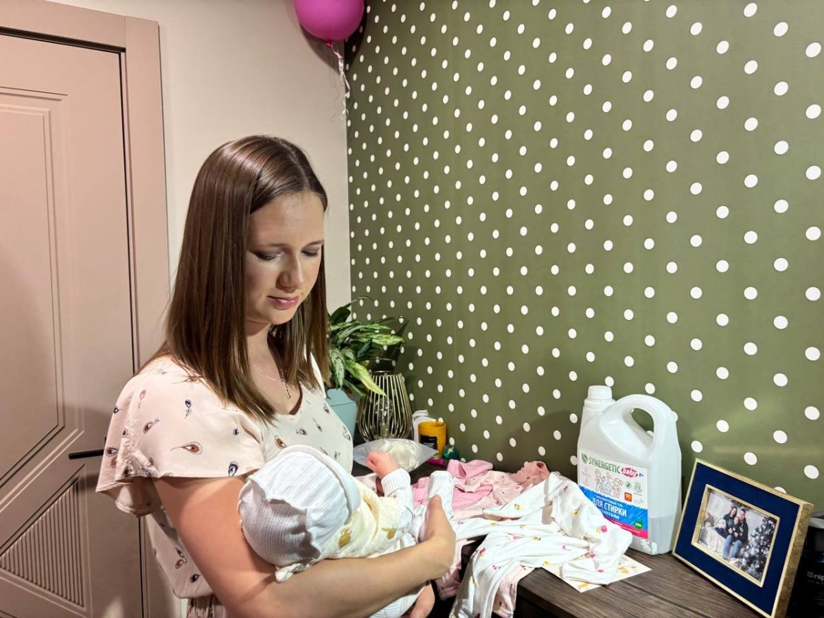    Нижегородка, в июле ставшая мамой, уже приобрела для своей дочки товары по электронному сертификату «Подарок новорожденному»