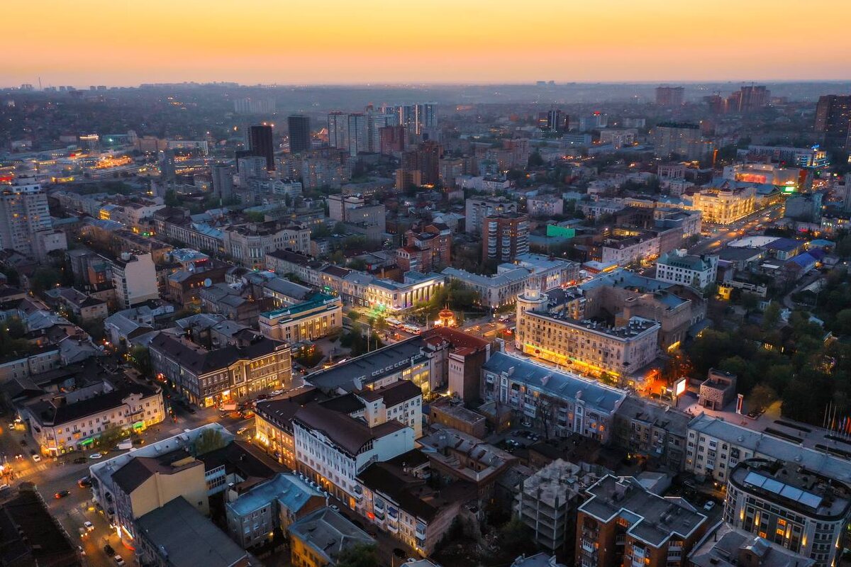 Денис Демков 