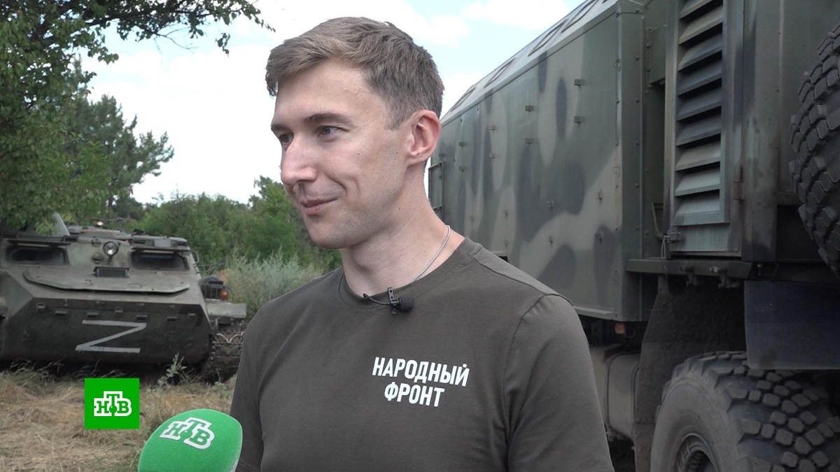    Гроссмейстер Карякин привез технику и амуницию бойцам Народной милиции ДНР