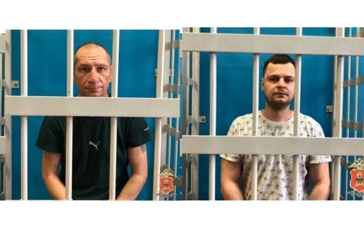    Под Тверью мужчины подожгли Mercedes за ₽4 млн из-за конфликта с соседкой