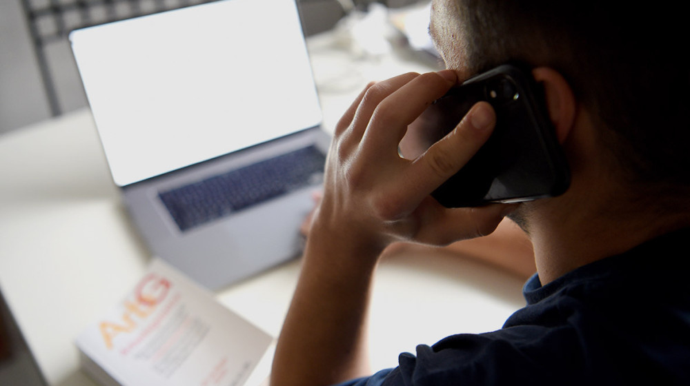    Как вернуть деньги, если ребёнок перевёл их мошенникам