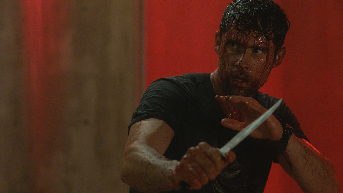 Кадр из фильм «Бешеная» (2019)