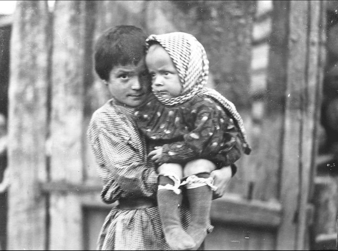 Фото сгенерировано нейросетью, все совпадения случайны 