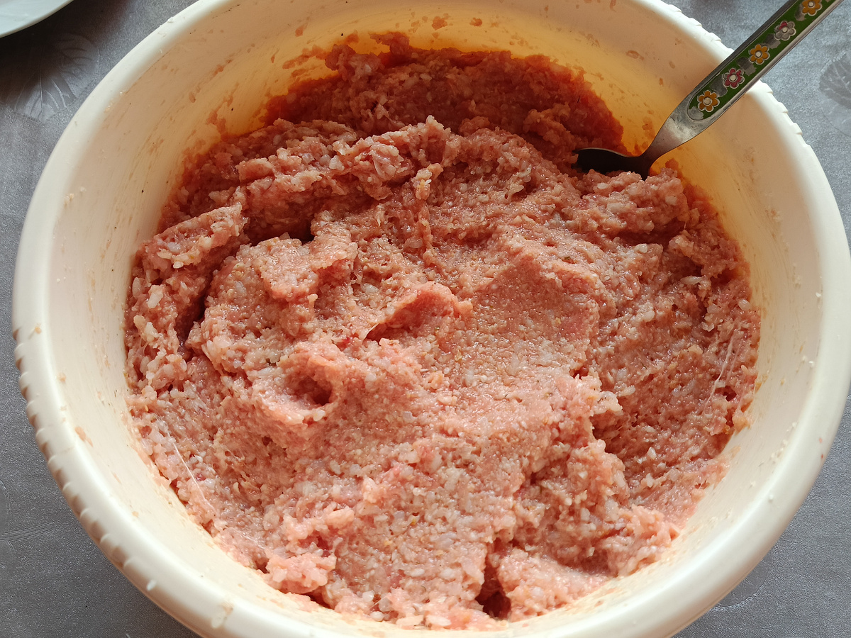 Фарш получился вкусный, хоть сырым ешь 😁😁