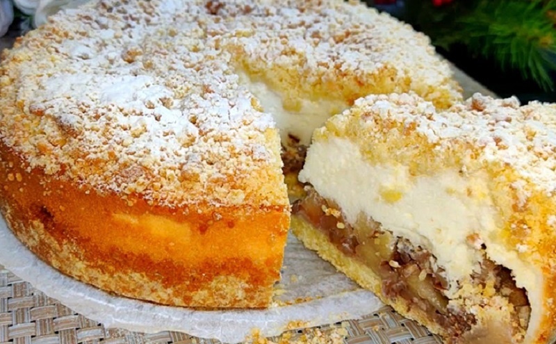 Яблочный пирог с нежным крем-суфле: секрет нежности и яркого вкуса в каждом кусочке