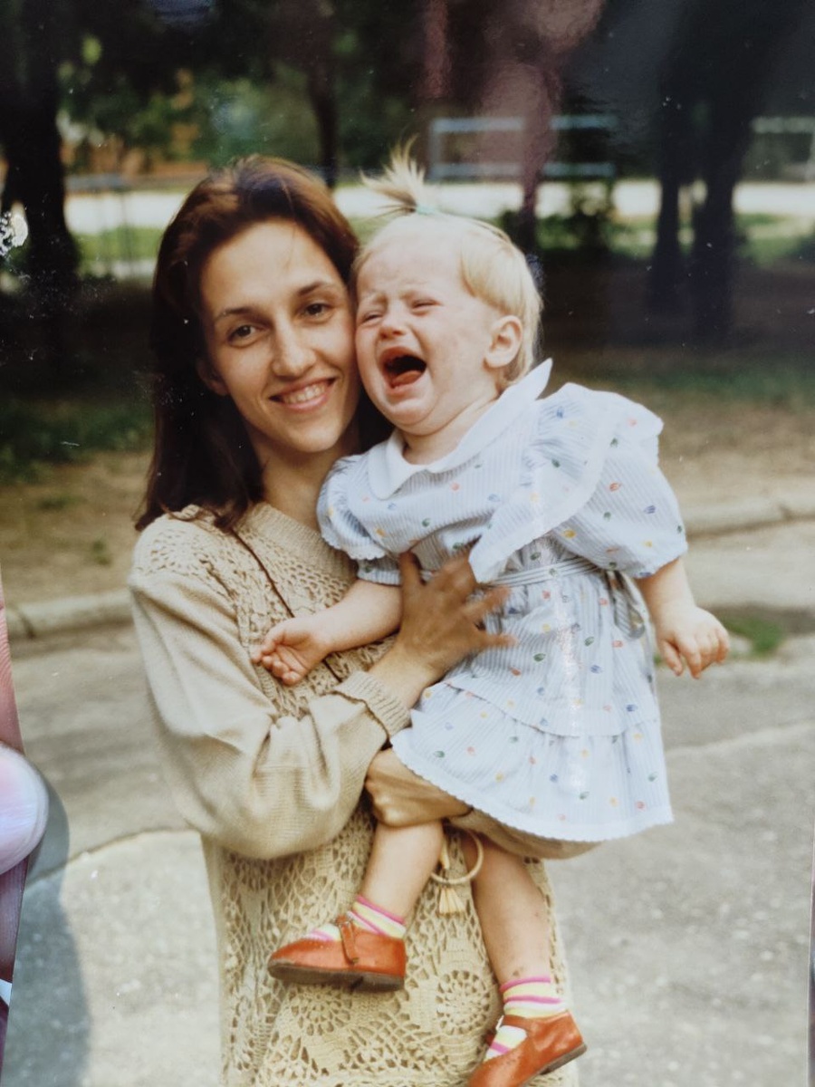 Катя с маленькой Наташей 