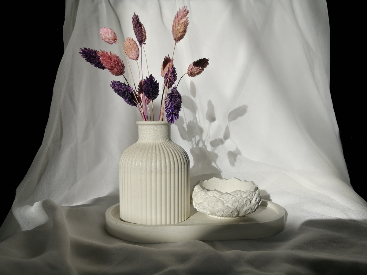 Рисунок 1 - Пример готового изделия. Поднос, ваза и подсвечник