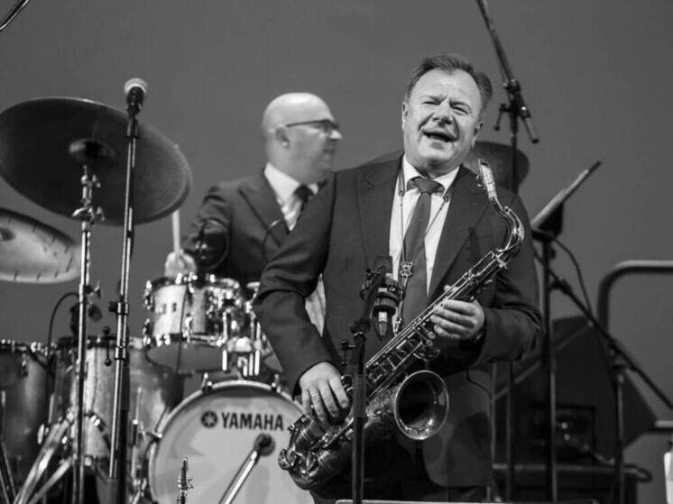     Игорь Бутман предложил написать джазовую композицию в честь Северной столицы. Фото: архив МК в Питере / Анна Лаврова