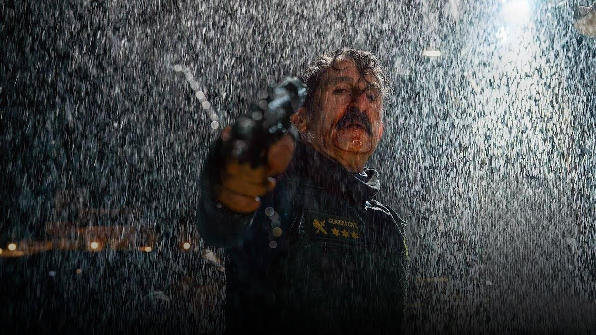 Кадр из фильма «Tierra de nadie». Режиссер: Альберт Пинто. Производство: Amazon Prime Video, Canal Sur Radio y Televisión, Crea SGR, Esto también pasará, Film Factory Entertainment, Glow, Instituto de la Cinematografia y de las Artes Audiovisuales, Mogambo, Radio Televisión Española (RTVE), SDB Films