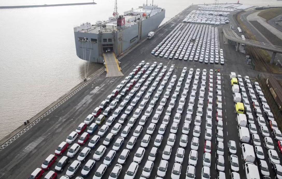 Хитрость с самостоятельной регистрацией: Прежде чем электромобили превратятся в «пустышки», производители предпочитают регистрировать их самостоятельно © Йорг Сарбах/Дпа