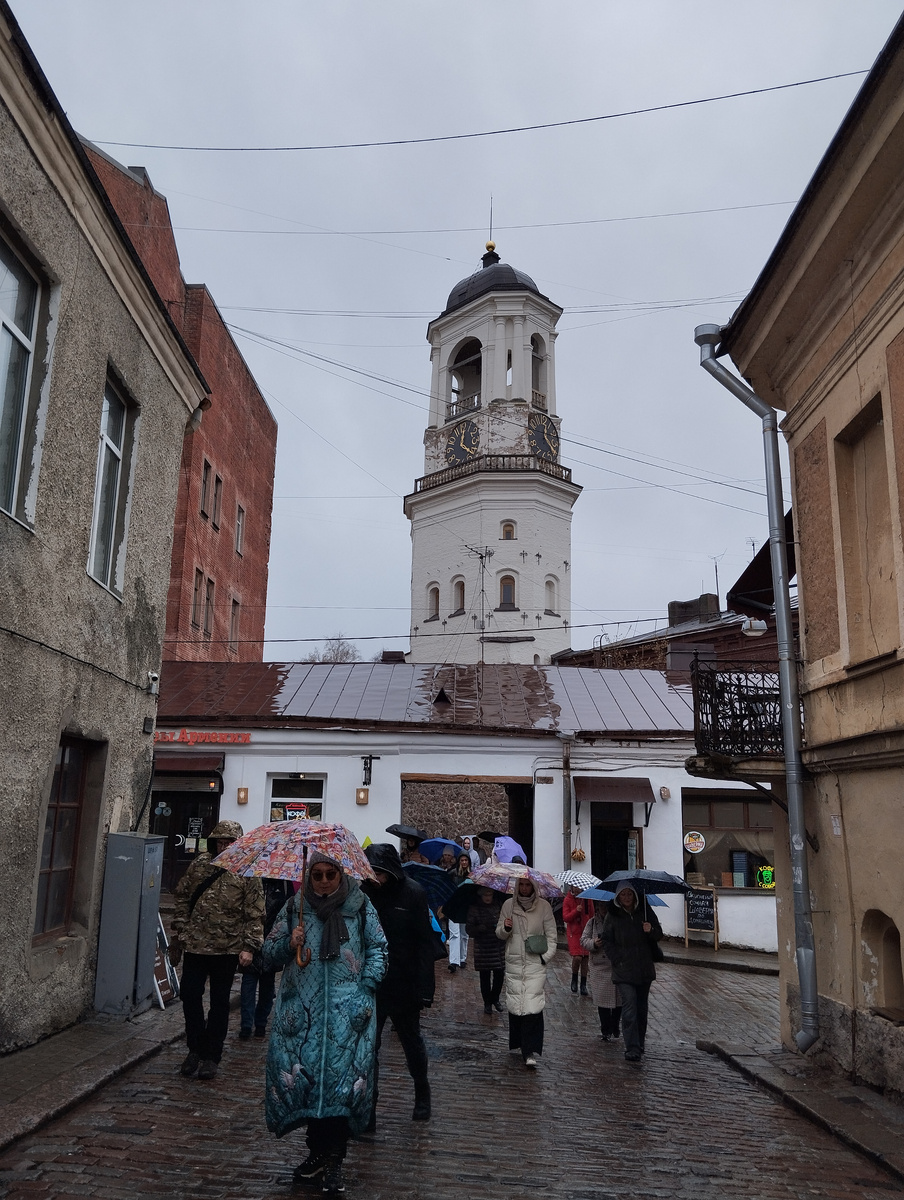 Настоящий турист всегда готов к  плохой погоде...