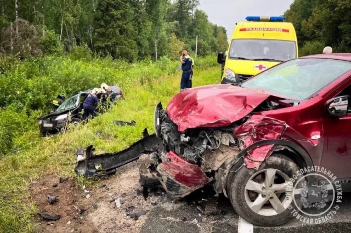    Водители попали в больницу после ДТП на томской трассе
