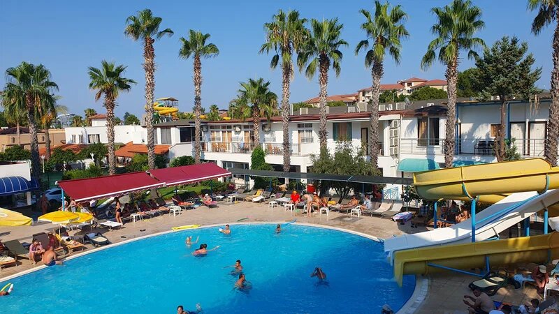 Фото с сайта https://yandex.kz/maps/ru/user/8v2tt3xr9fnpq73rdztcwufve0?ll=42.159702%2C55.331192&z=14