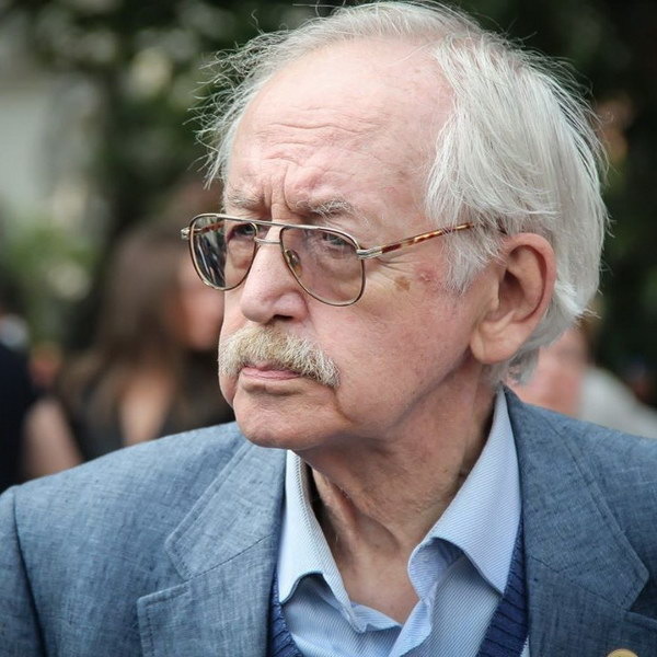     Сегодня 90 лет Василию Ливанову