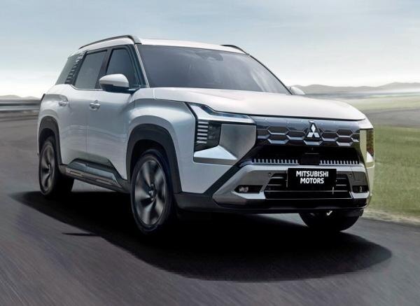     Mitsubishi Destinator. Фото Mitsubishi