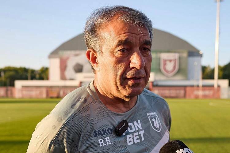    В общем, «Рубин» придерживается курса, который предлагал с самых первых дней главный тренер Рашид Рахимов.   
Фото: «БИЗНЕС Online»