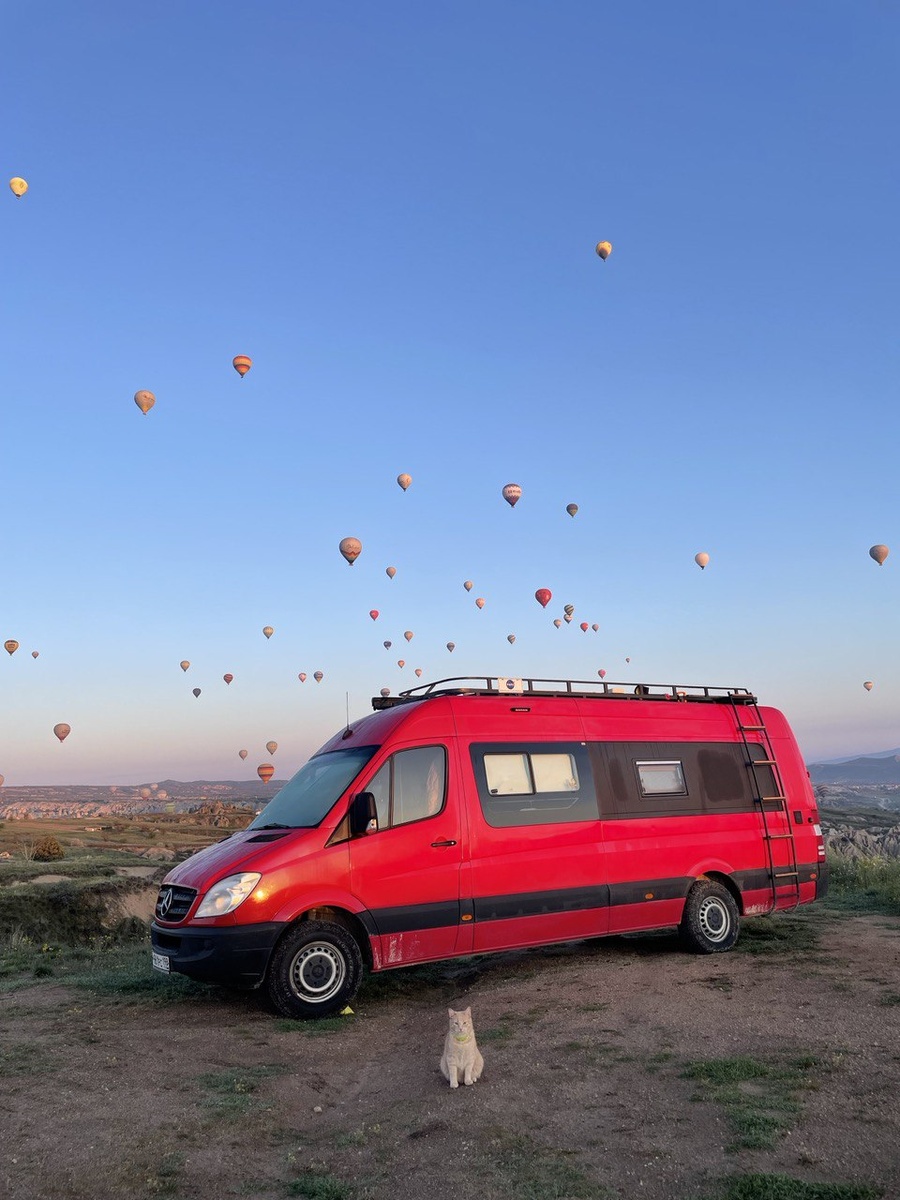 "Барон" и Барсик в Каппадокии. 