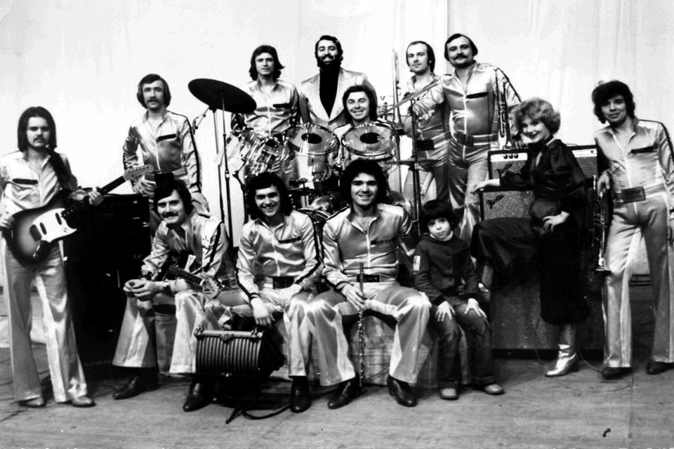 ВИА «Лейся, песня»