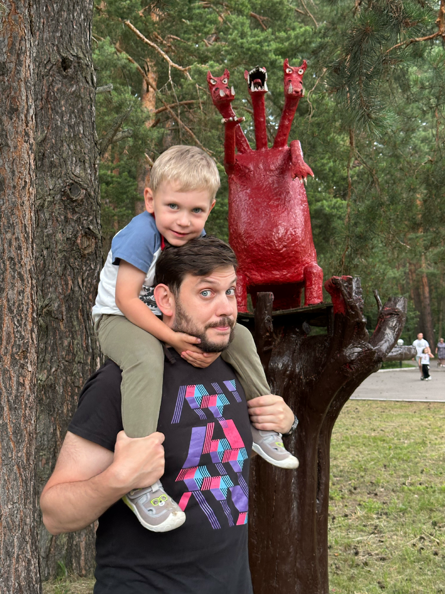 У них на самом деле очень близкие и доверительные отношения. И я очень этому рада!