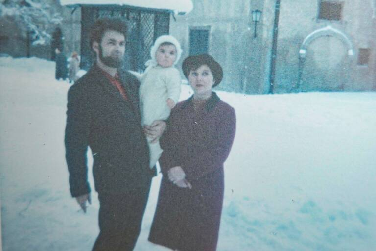 Хериберт и Хелен Визер с полуторагодовалой дочерью Михаэлой