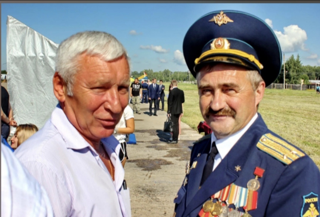 Громов Владимир Львович и Гаврилов Владимир Анатольевич. Ветераны 12 ВТАД. 