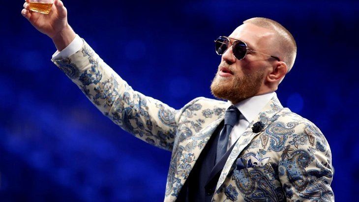 Боец смешанных единоборств Конор Макгрегор неожиданно объявил об уходе из спорта, разместив соответствующее заявление на своей странице в Twitter.