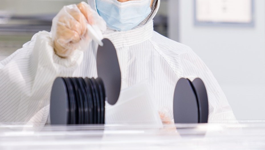    Производство полупроводниковых чипов в Китае, фото для иллюстрации. Автор фото: Visual China Group (VCG) / ТАСС