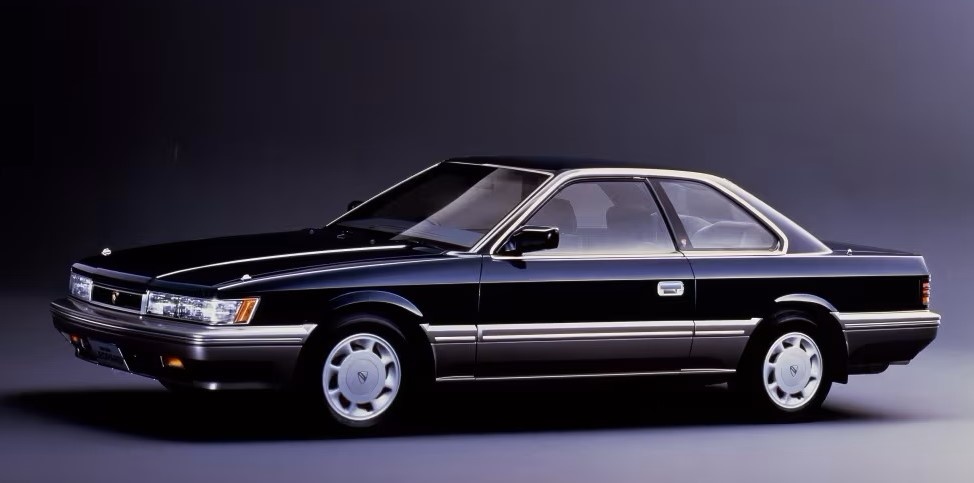 Nissan Leopard (F31) (1986 - 1988)