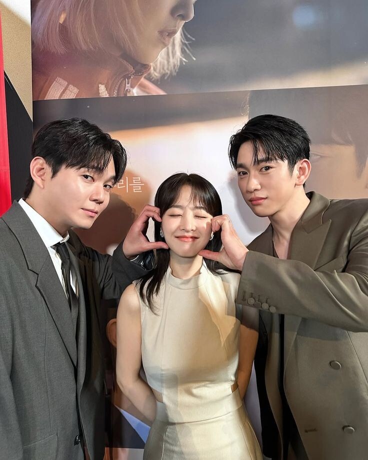 Актёры дорамы🥰