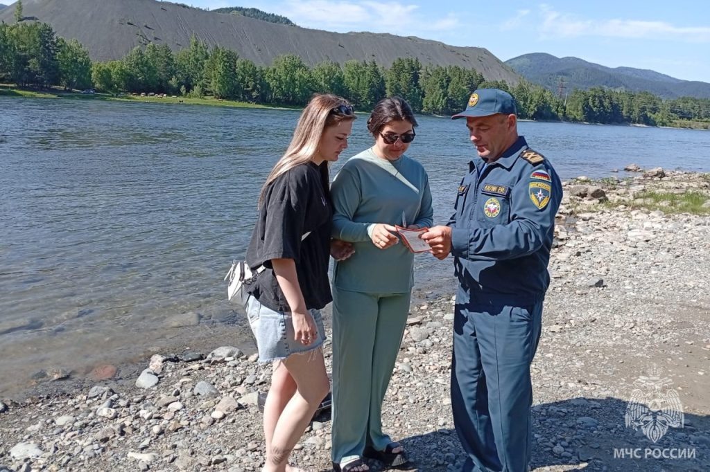    Фото: МЧС России по Хакасии Остап Мусаев