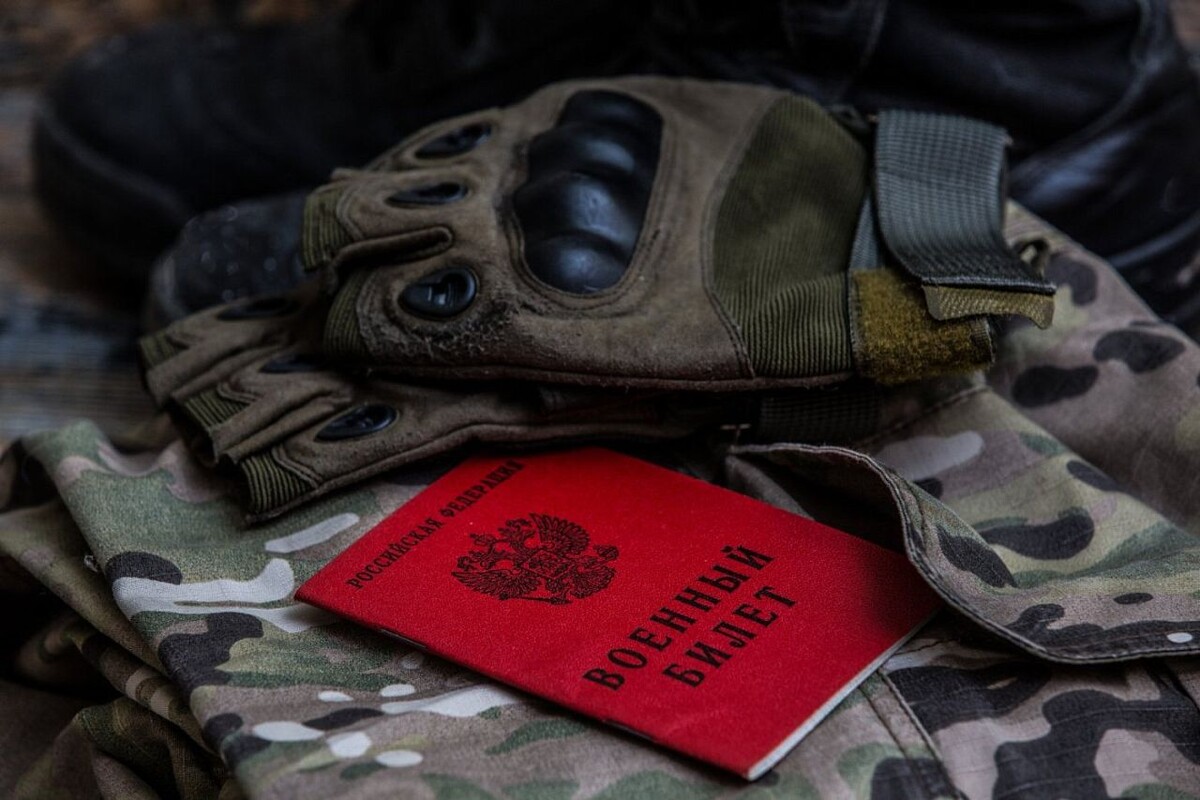    Братья по крови и по оружию