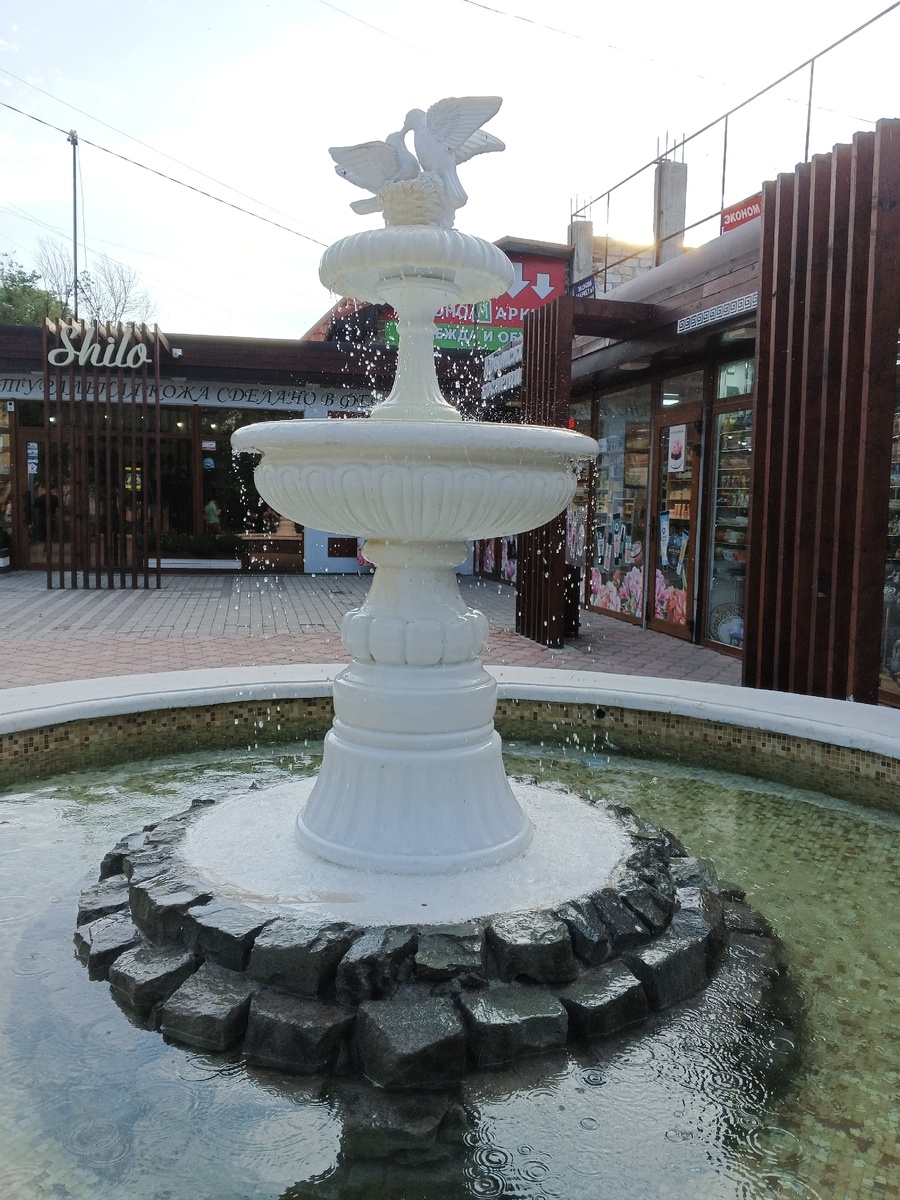 Везде любовь. Фото Галины Малышевой.