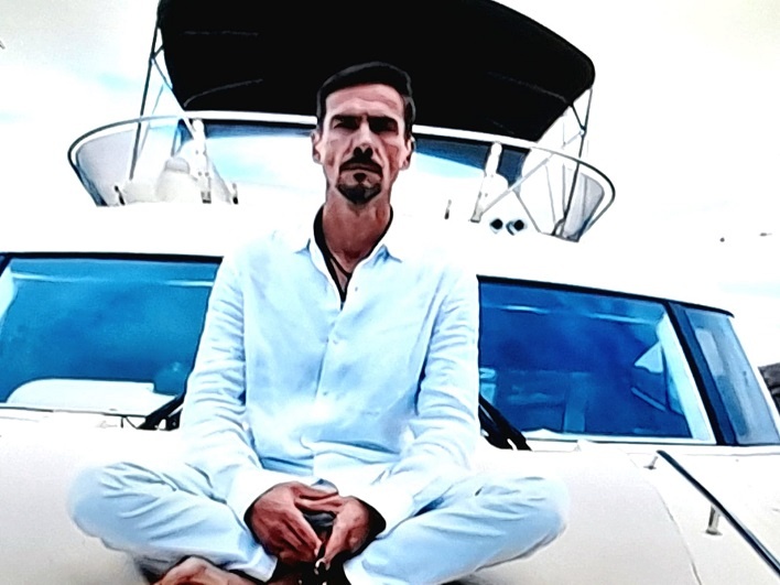 И он же через 20 лет - вернулся отомстить всем виновным