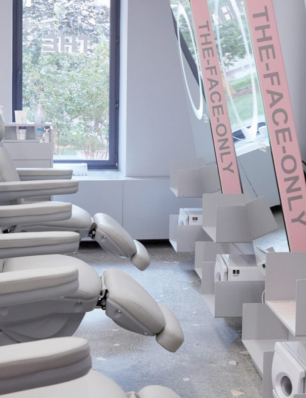    Коллаборации [comfort zone] и Kevin.Murphy: что нового в коллекциях бьюти-брендов (фото 4)