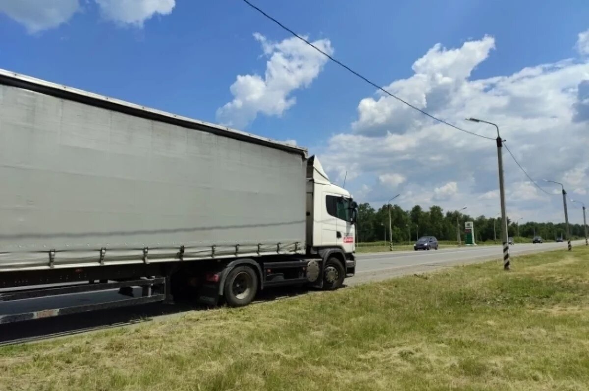    Запрет на движение грузовиков ввели под Волгоградом