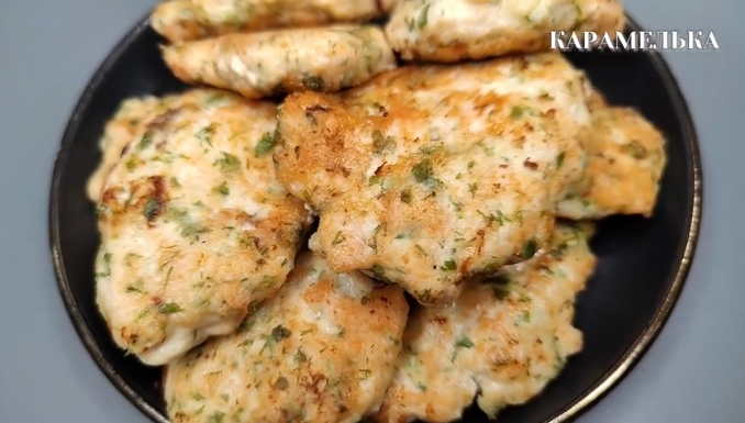 Рубленые шницели. Никогда не ела более вкусного шницеля. Научил знакомый повар из столовой. Вкусно как в советской столовой