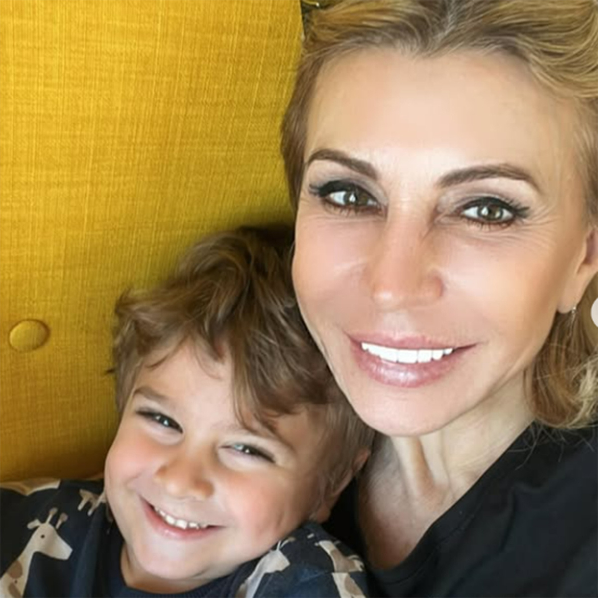 Ирина Агибалова с внуком Левой. Фото: соцсети Ирины Агибаловой