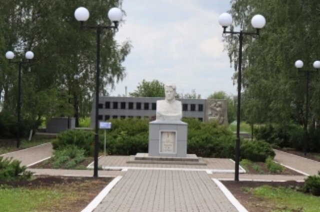    Братская могила советских воинов в селе Круглое Красненского района. Фото: управление государственной охраны объектов культурного наследия Белгородской области