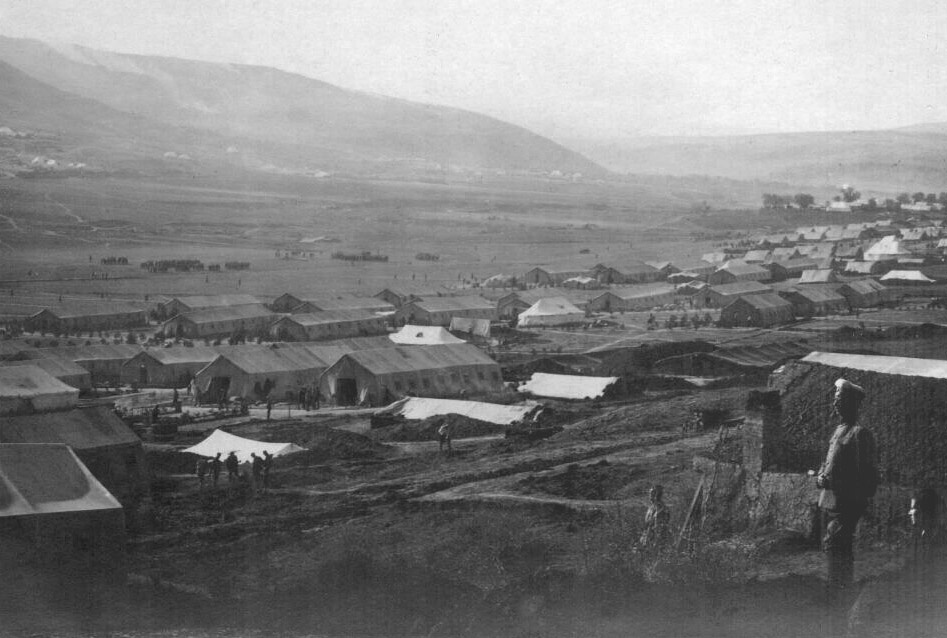 Лагерь близ Галлиполи. Из альбома фотографий, принадлежавшего генералу Туркулу А.В. ( https://and110.ucoz.ru/war/26/GALI.html)