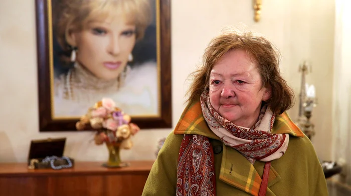 Дочь пережила Гурченко всего на шесть лет, скончавшись в 58